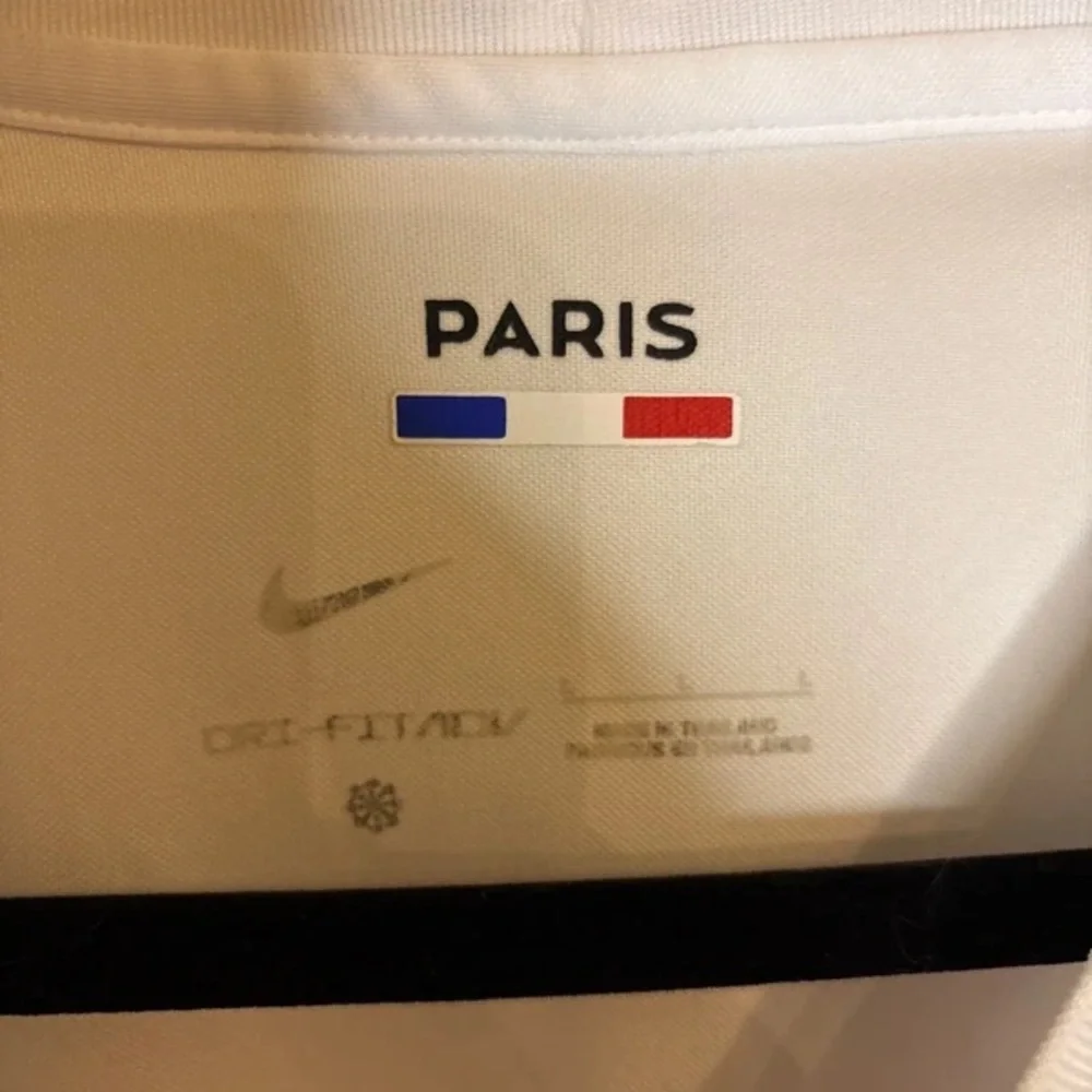 Nike Paris Saint-Germain White Pink Black Club Jersey